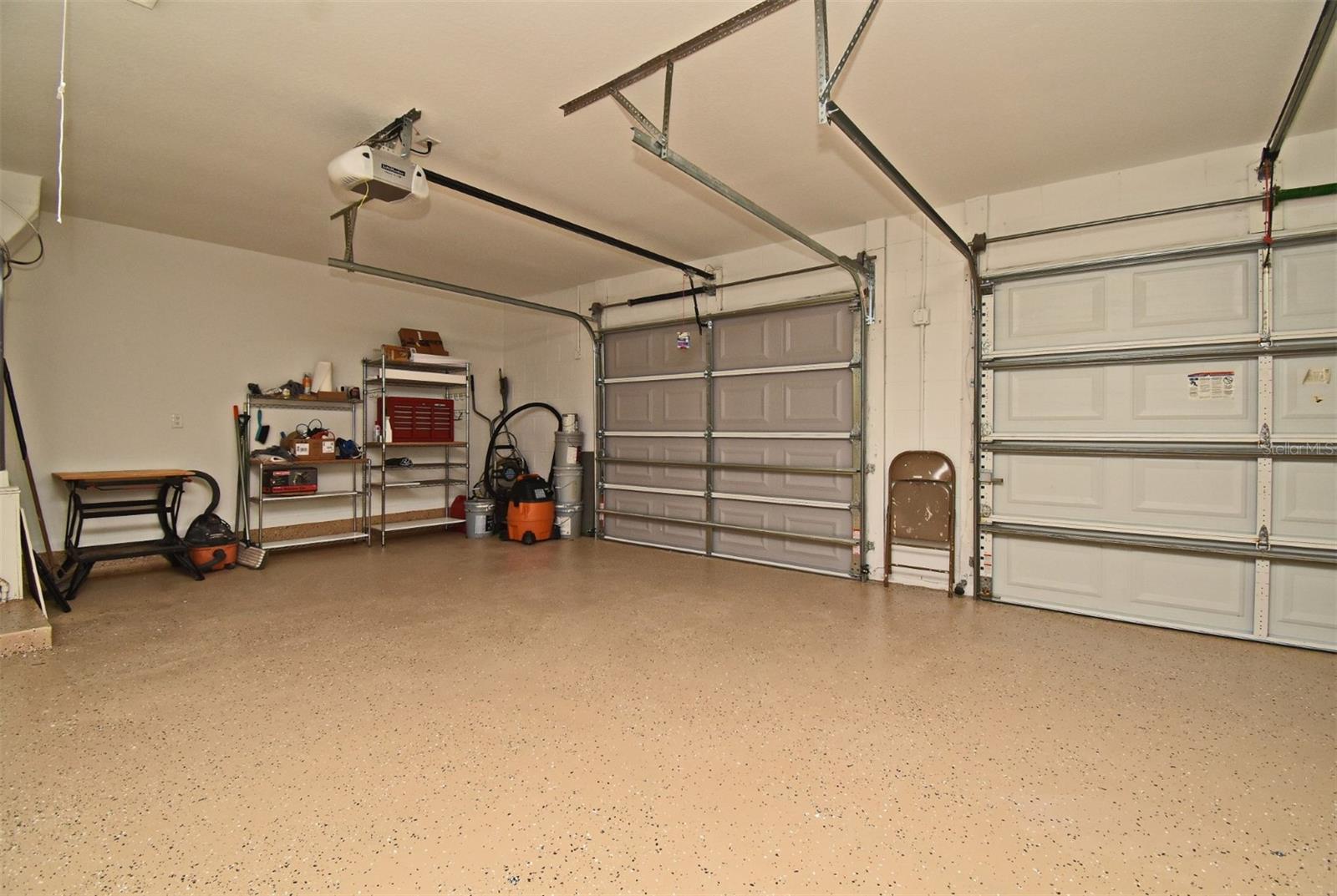 WATTS FARMS - Residential