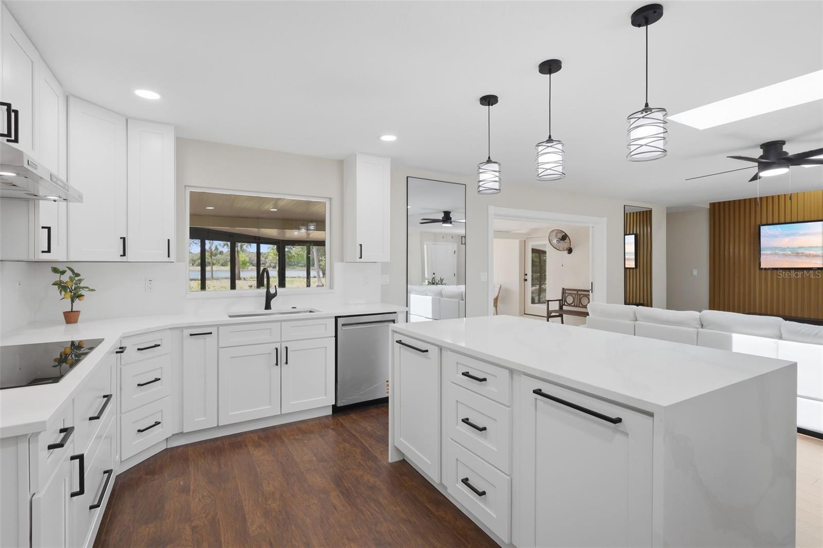 WATTS FARMS - Residential