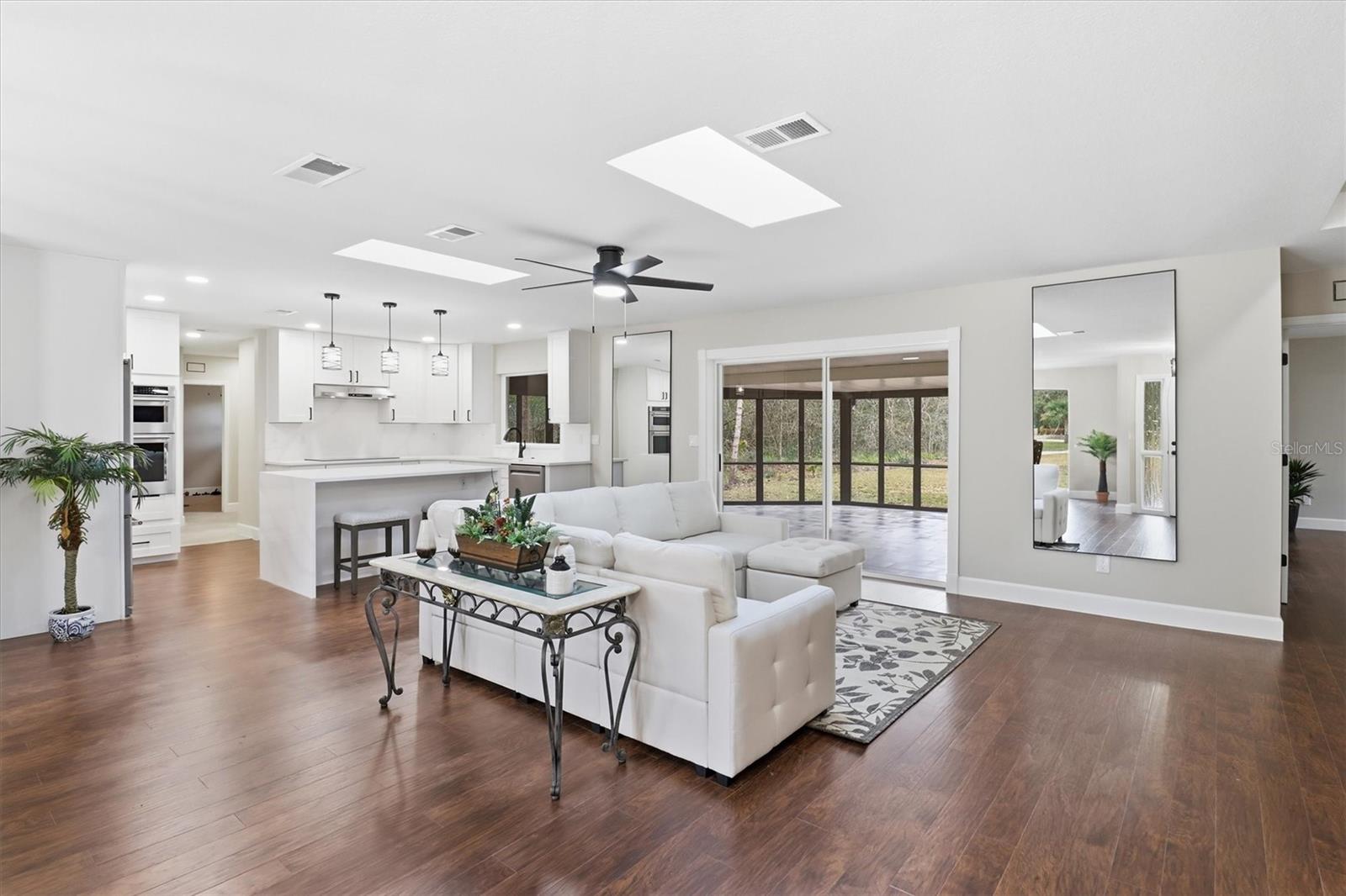 WATTS FARMS - Residential