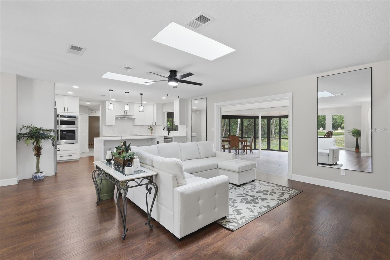 WATTS FARMS - Residential