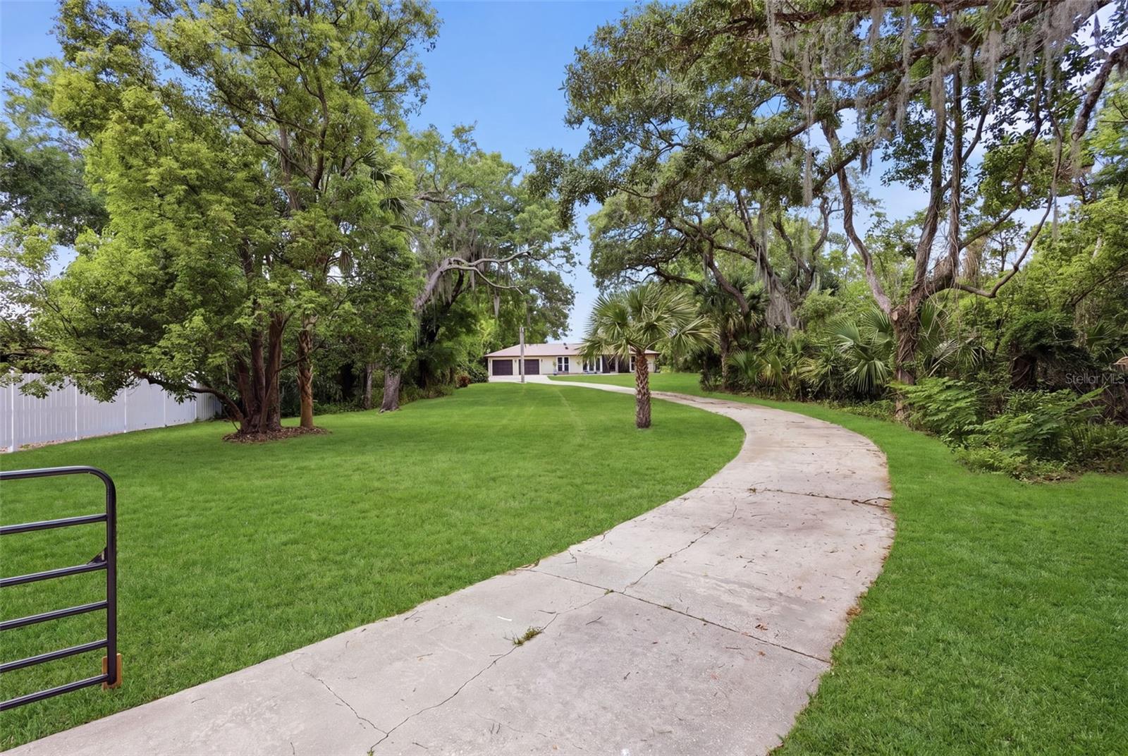 WATTS FARMS - Residential