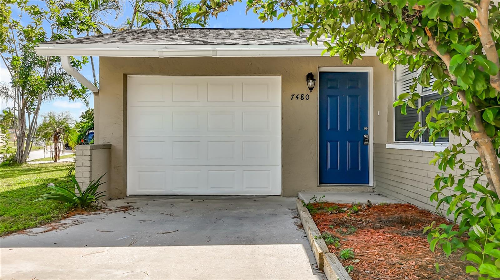 PINEBROOK ESTATES UNIT 4 1ST ADD - Residential