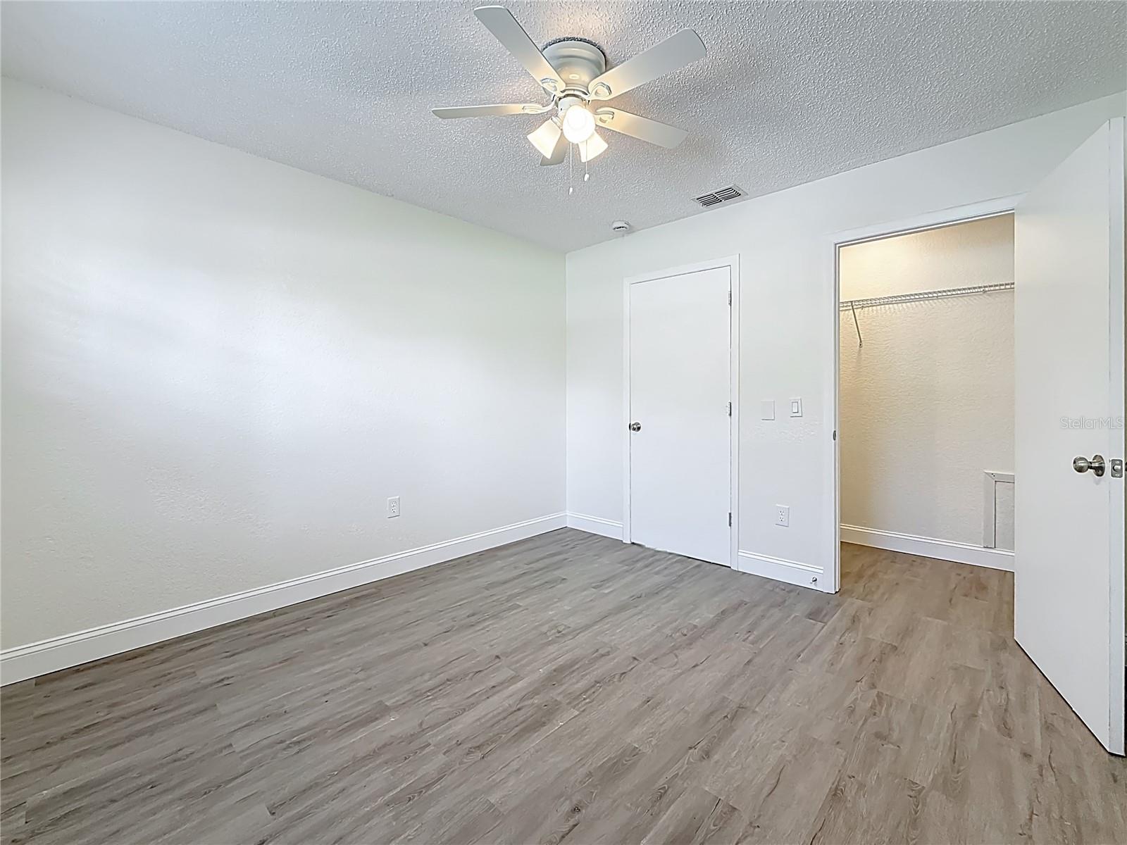 PINEBROOK ESTATES UNIT 4 1ST ADD - Residential