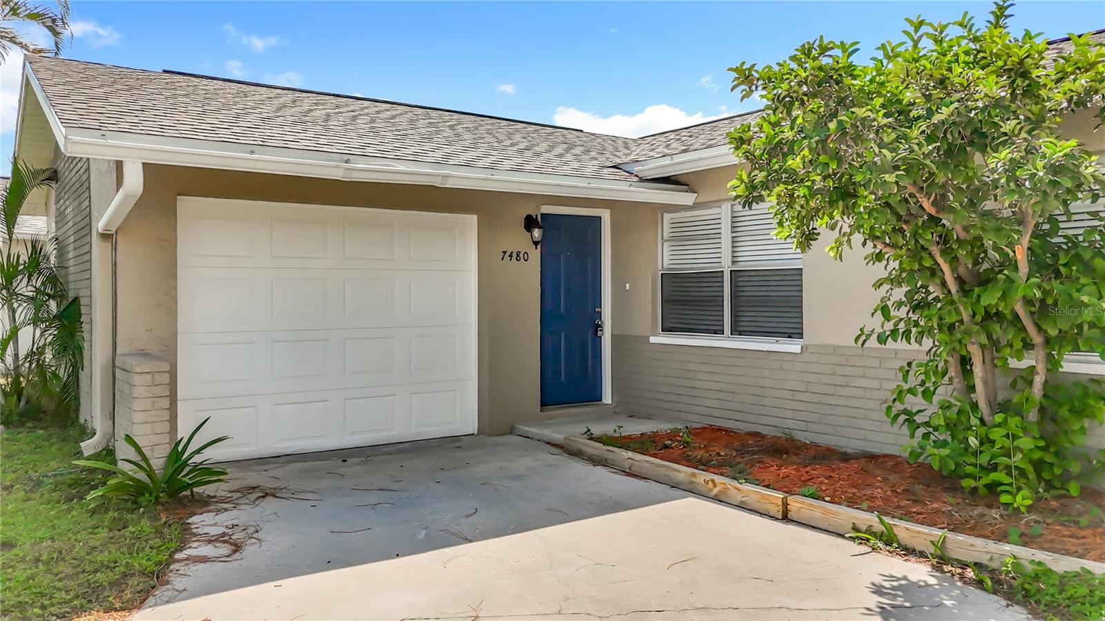 PINEBROOK ESTATES UNIT 4 1ST ADD - Residential