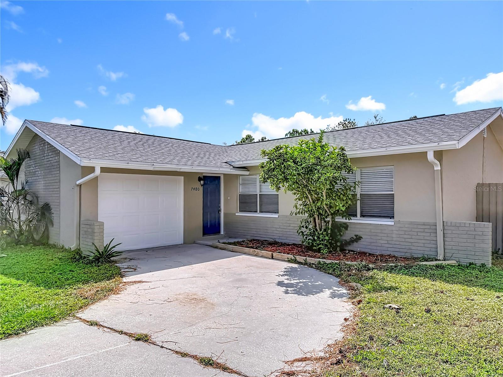 PINEBROOK ESTATES UNIT 4 1ST ADD - Residential
