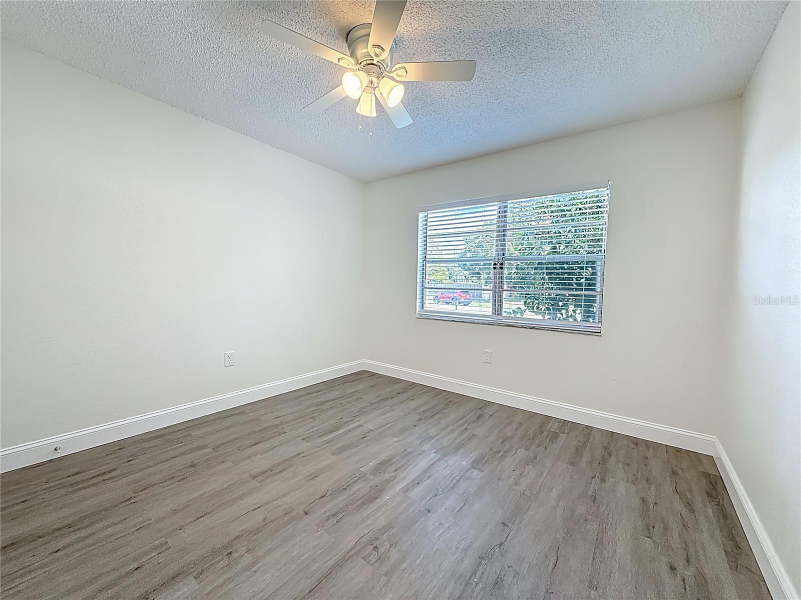 PINEBROOK ESTATES UNIT 4 1ST ADD - Residential