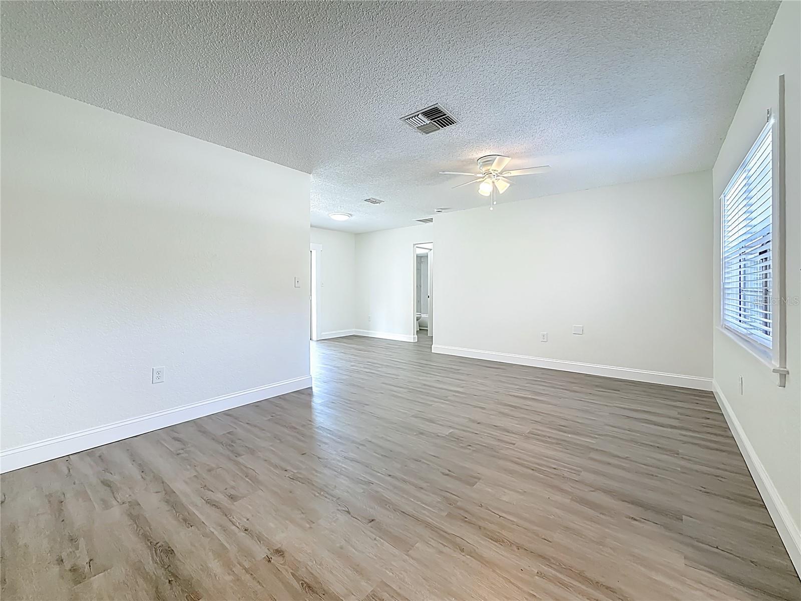 PINEBROOK ESTATES UNIT 4 1ST ADD - Residential