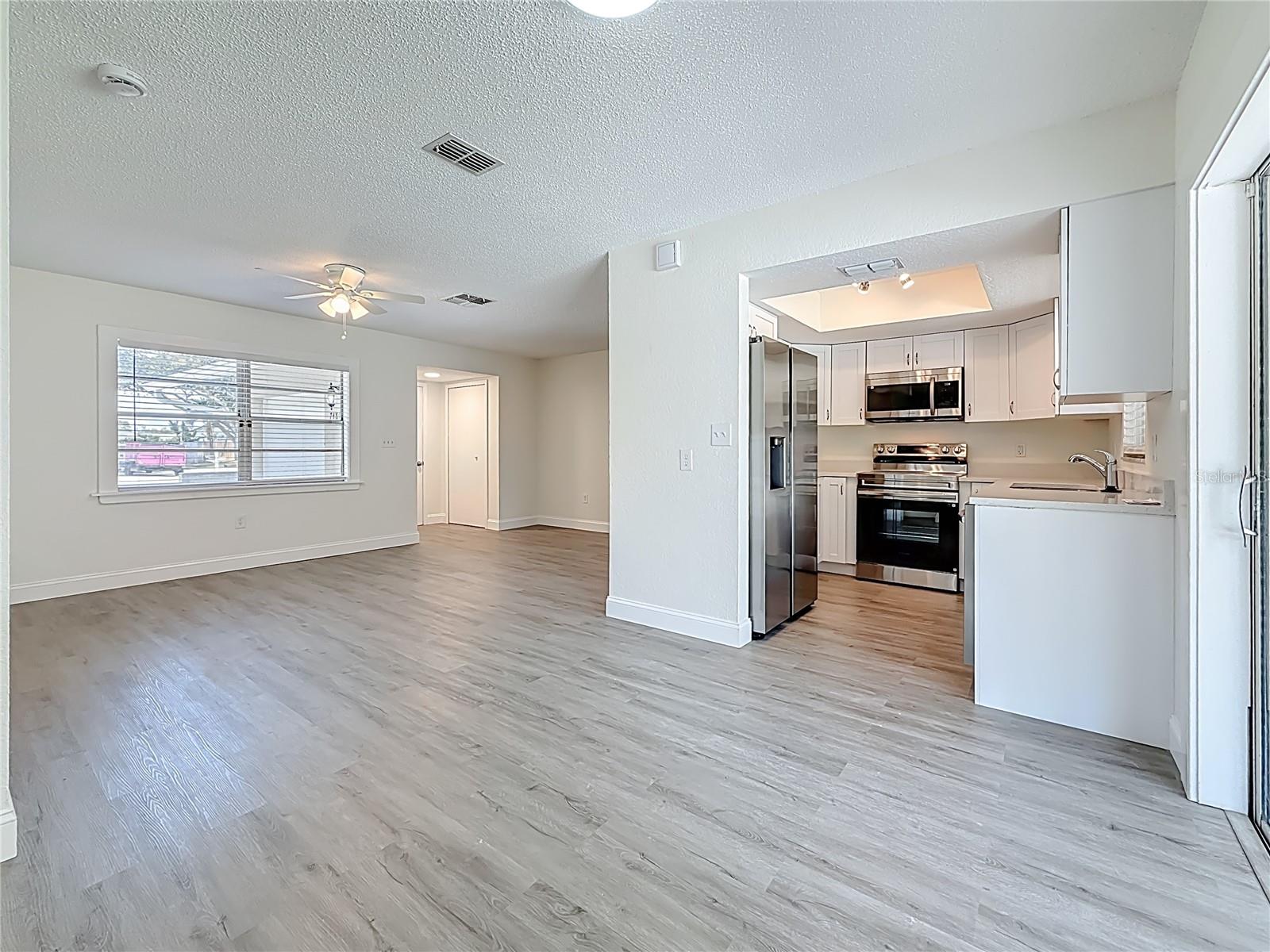 PINEBROOK ESTATES UNIT 4 1ST ADD - Residential