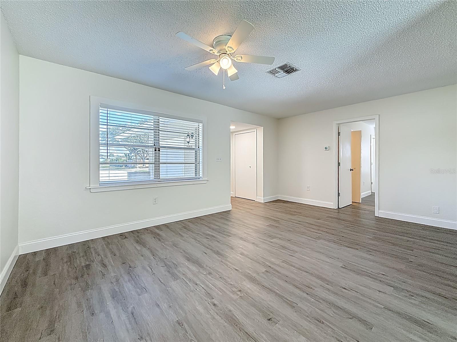 PINEBROOK ESTATES UNIT 4 1ST ADD - Residential