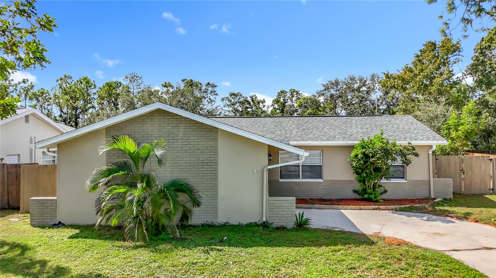 PINEBROOK ESTATES UNIT 4 1ST ADD - Residential