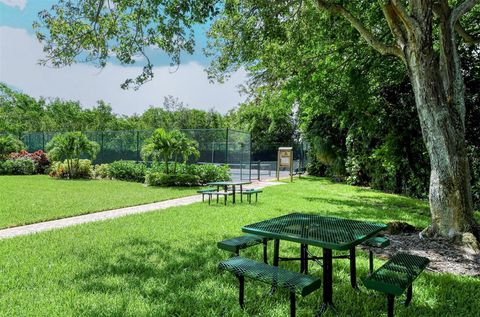 A home in LONGBOAT KEY