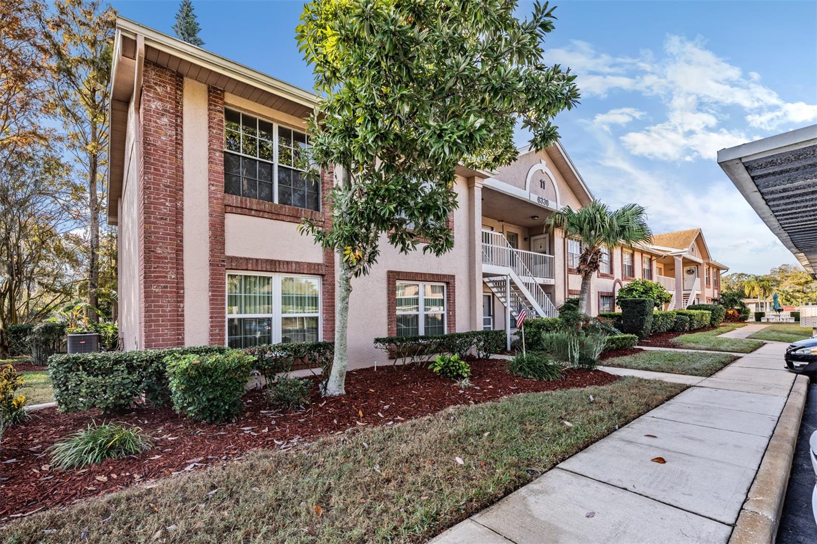 SUNNYBROOK CONDO 07 - Residential