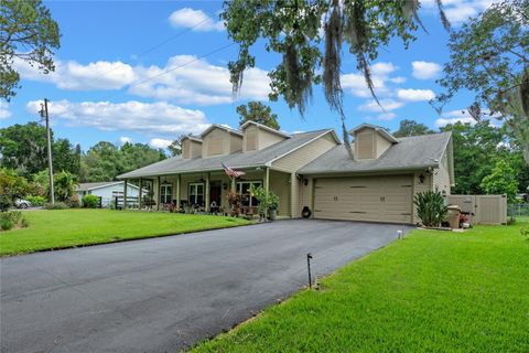 A home in EUSTIS