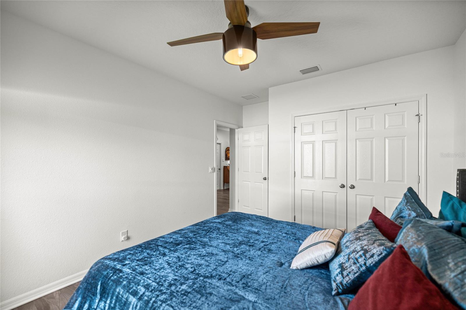 GROVELAND PRESERVE AT SUNRISE PH 01 - Residential