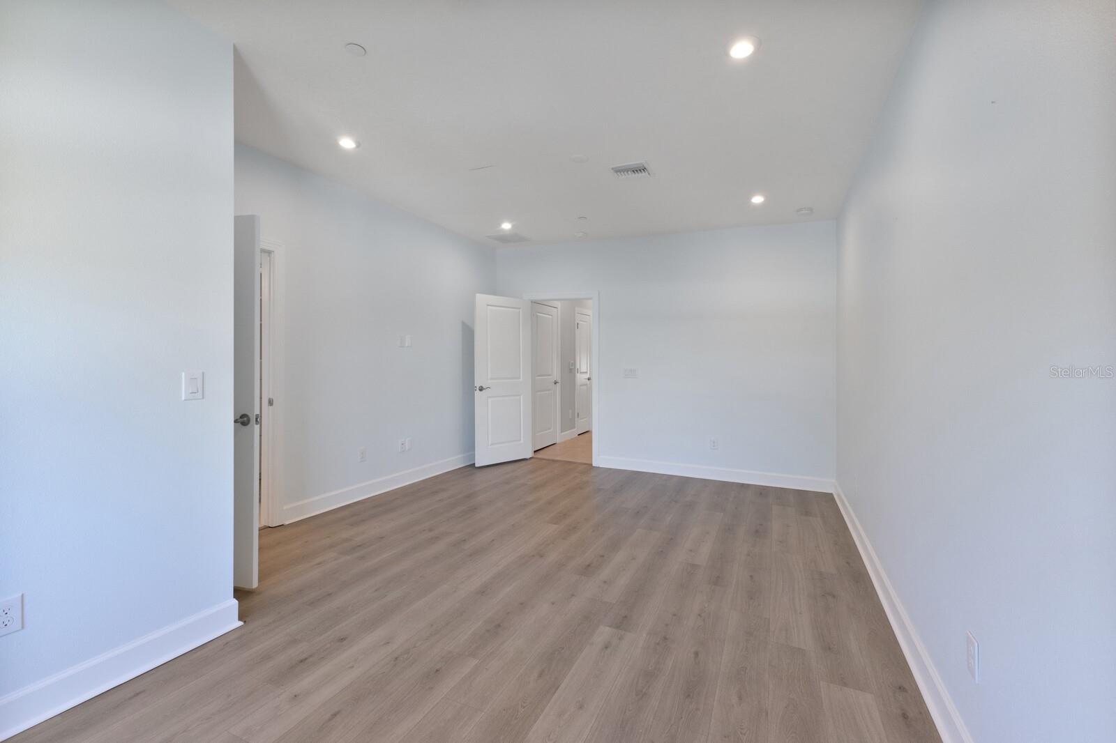 PHILLIPPI LNDGS C - Residential