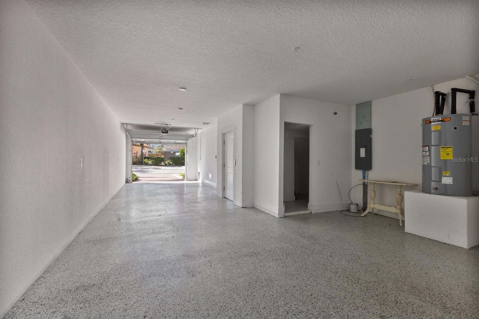 PHILLIPPI LNDGS C - Residential