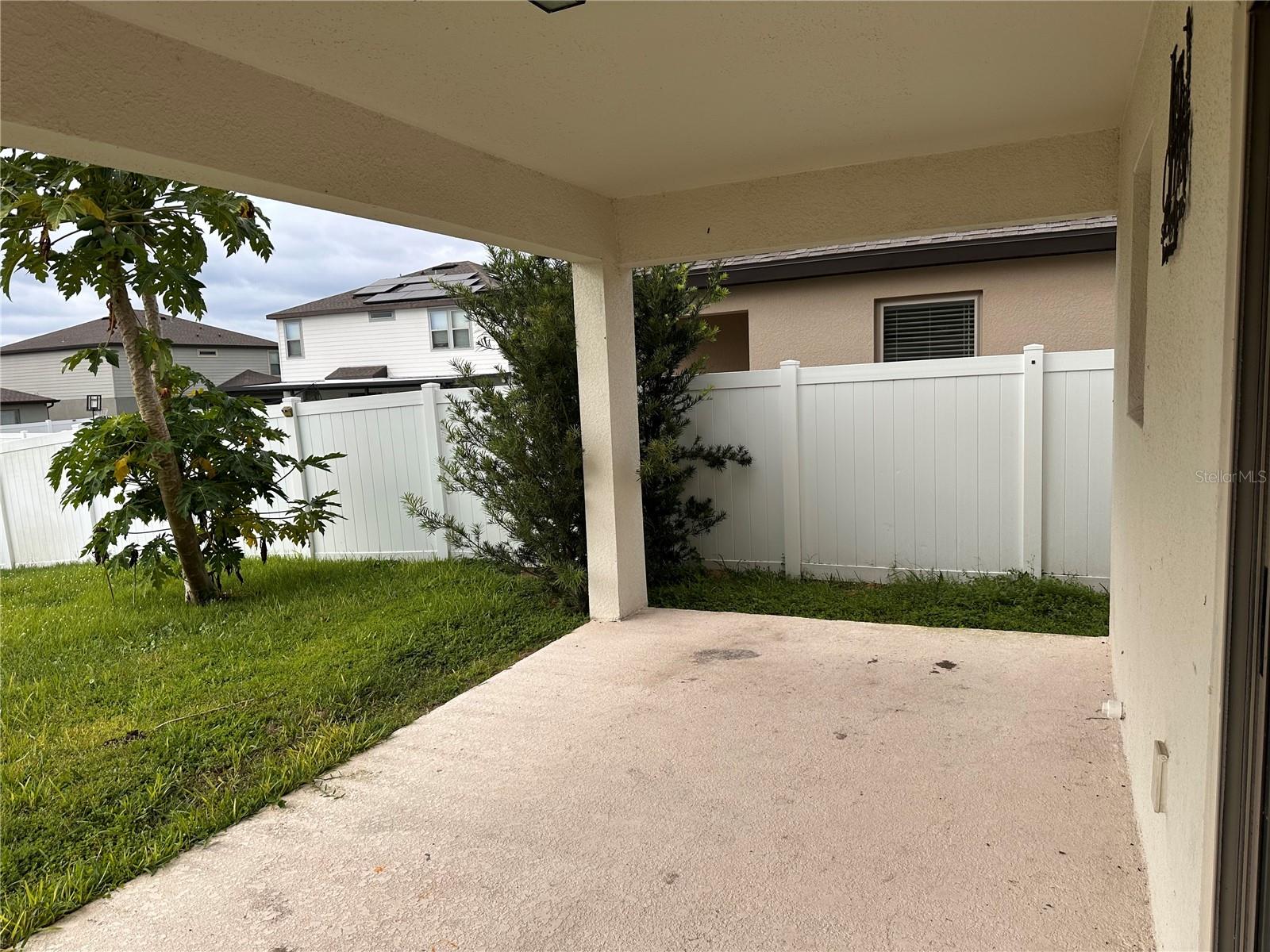 CITRUS ISLE - Residential Lease