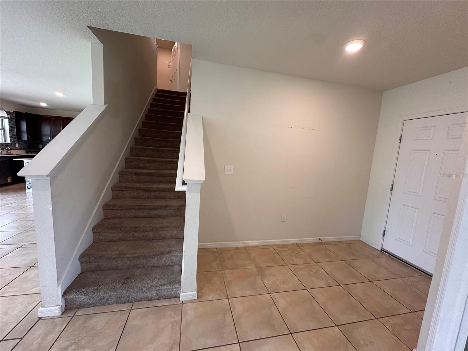 CITRUS ISLE - Residential Lease