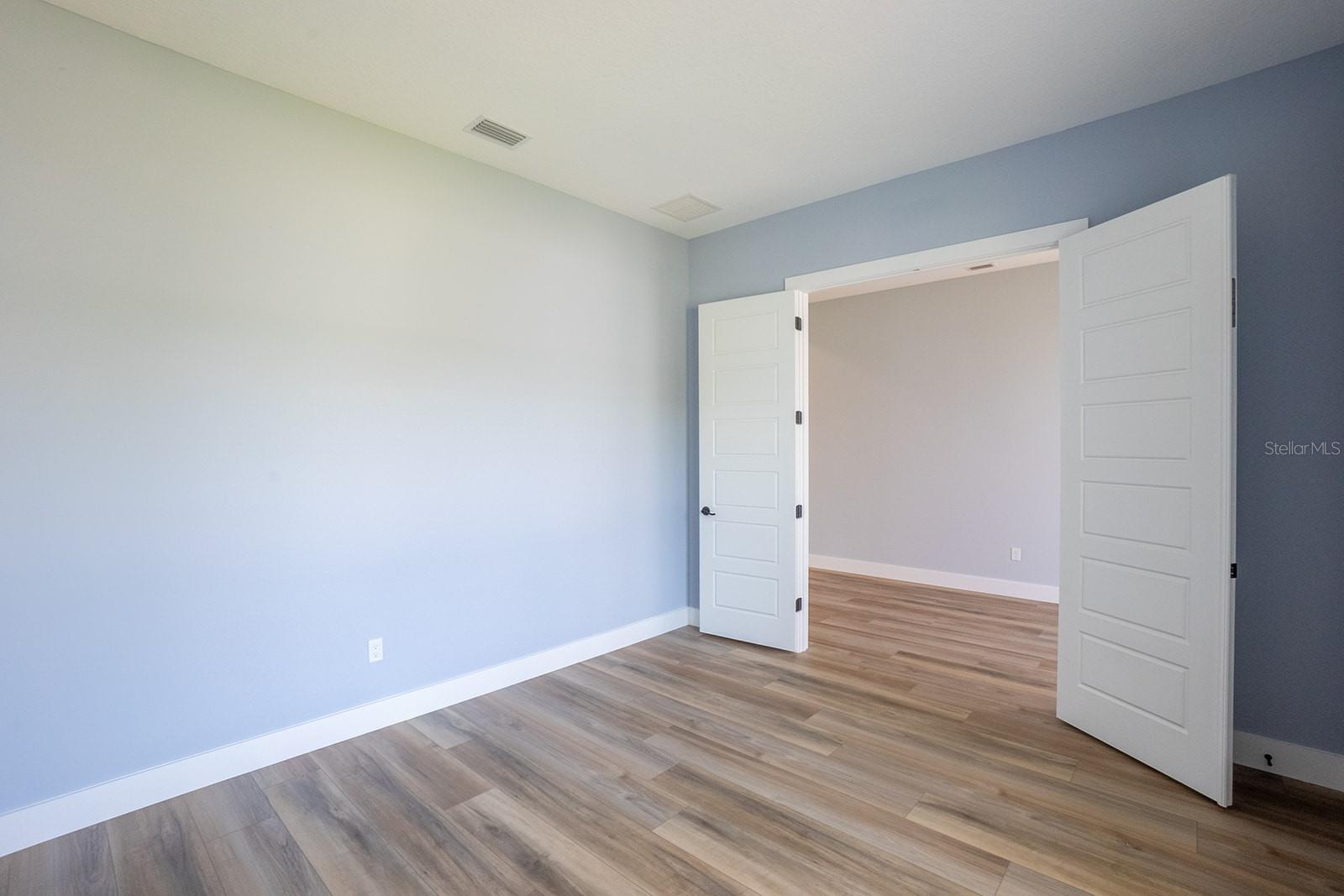 72 FLEMINGWOOD LANE