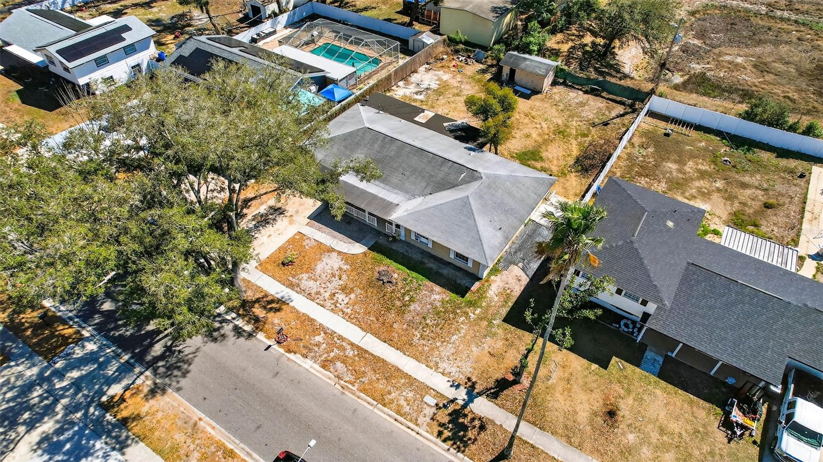 AVIS HOMES UNIT 1 - Residential