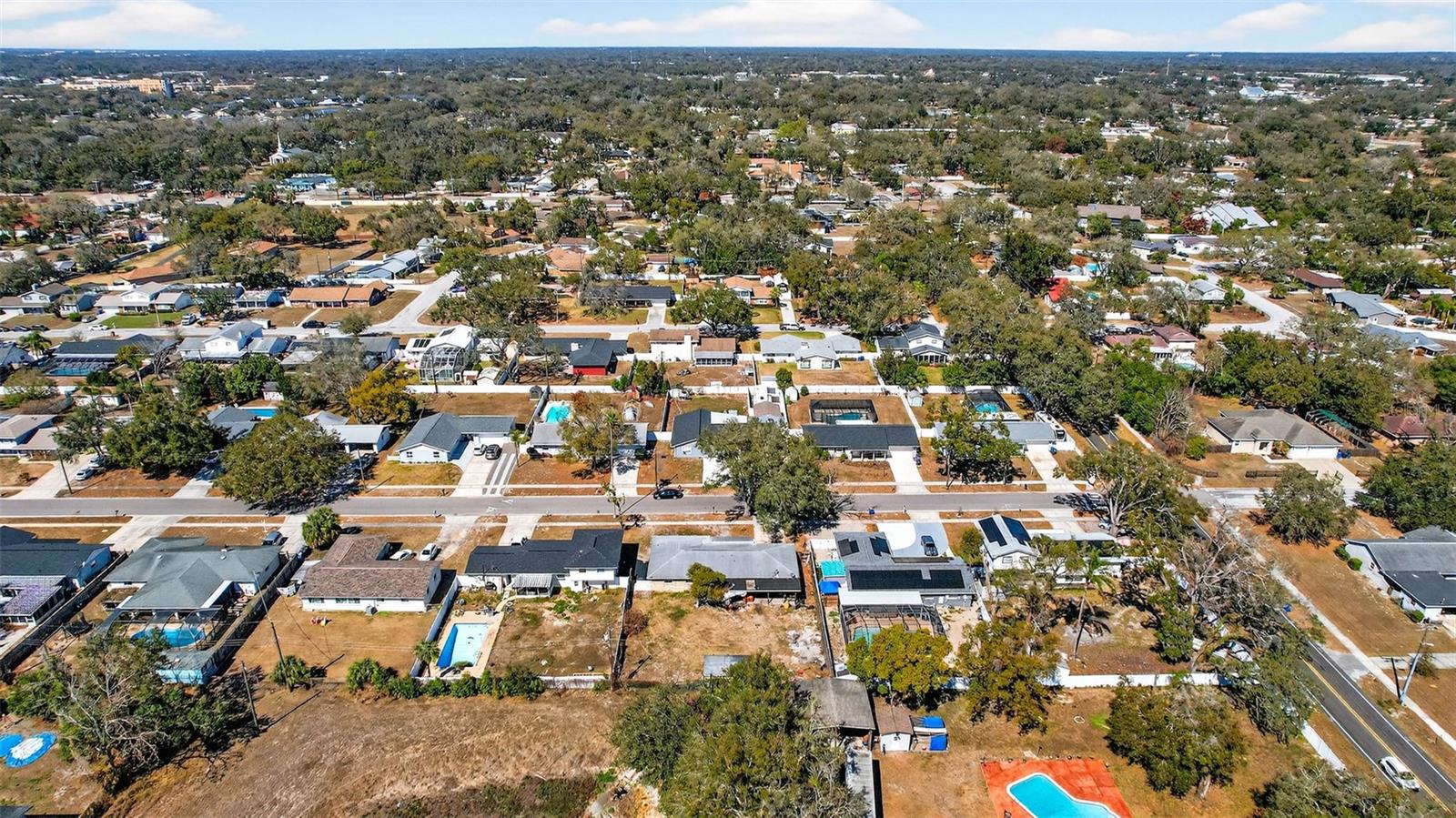 AVIS HOMES UNIT 1 - Residential