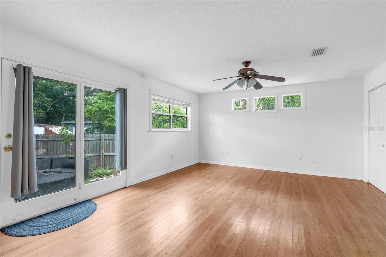 PHILLIPS REP 01 LAKEWOOD - Residential