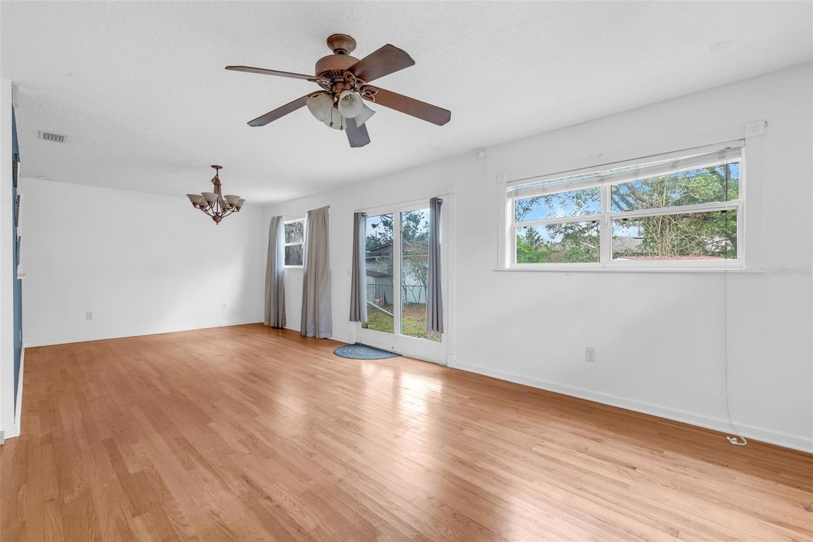 PHILLIPS REP 01 LAKEWOOD - Residential