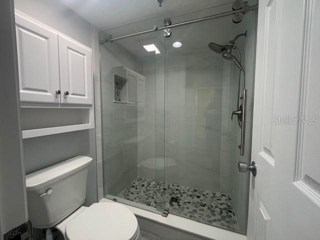 HUDSON OAKS - Residential Lease