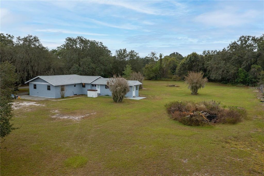 Photo of 6230 Lake Luther Road, Lakeland, FL 33805 (MLS # TB8452237)