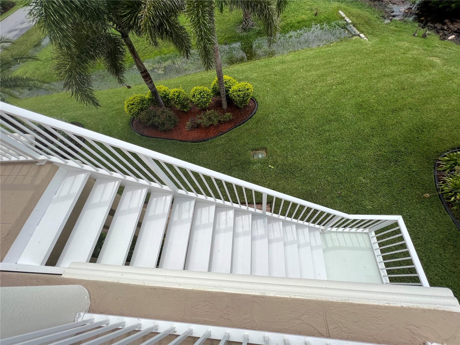 HARBORPOINTE - Residential