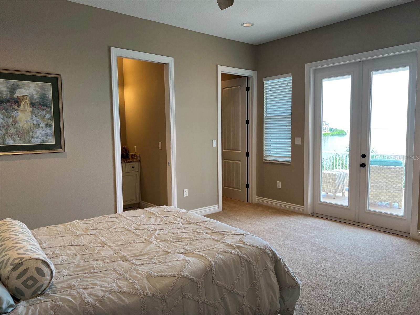 HARBORPOINTE - Residential