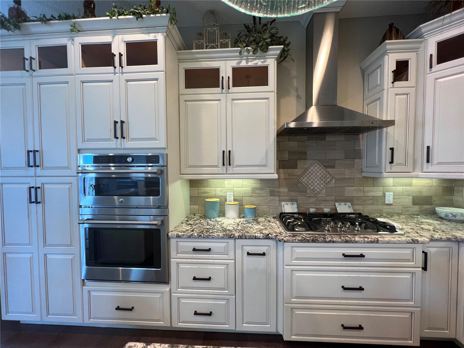 HARBORPOINTE - Residential