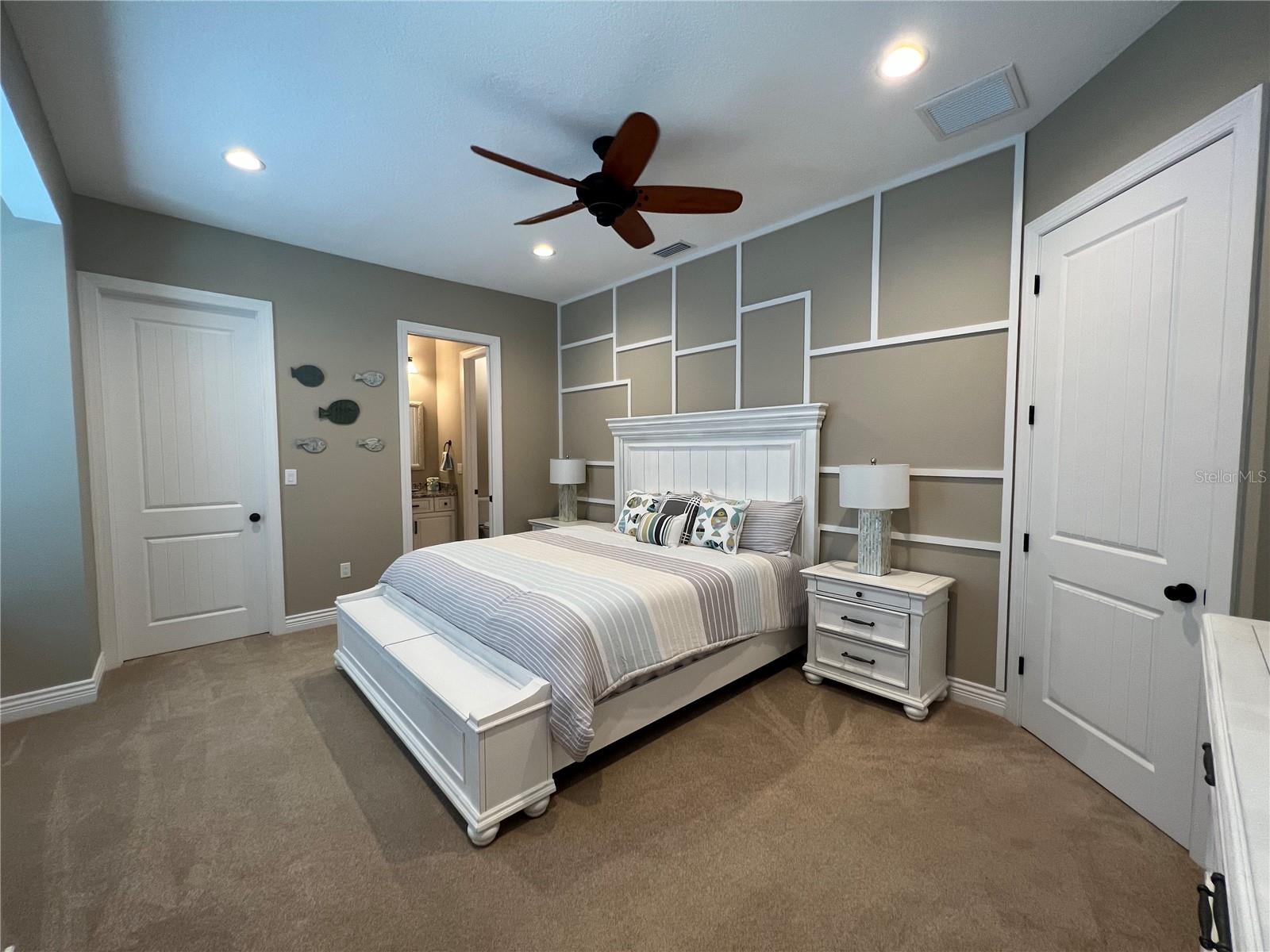 HARBORPOINTE - Residential