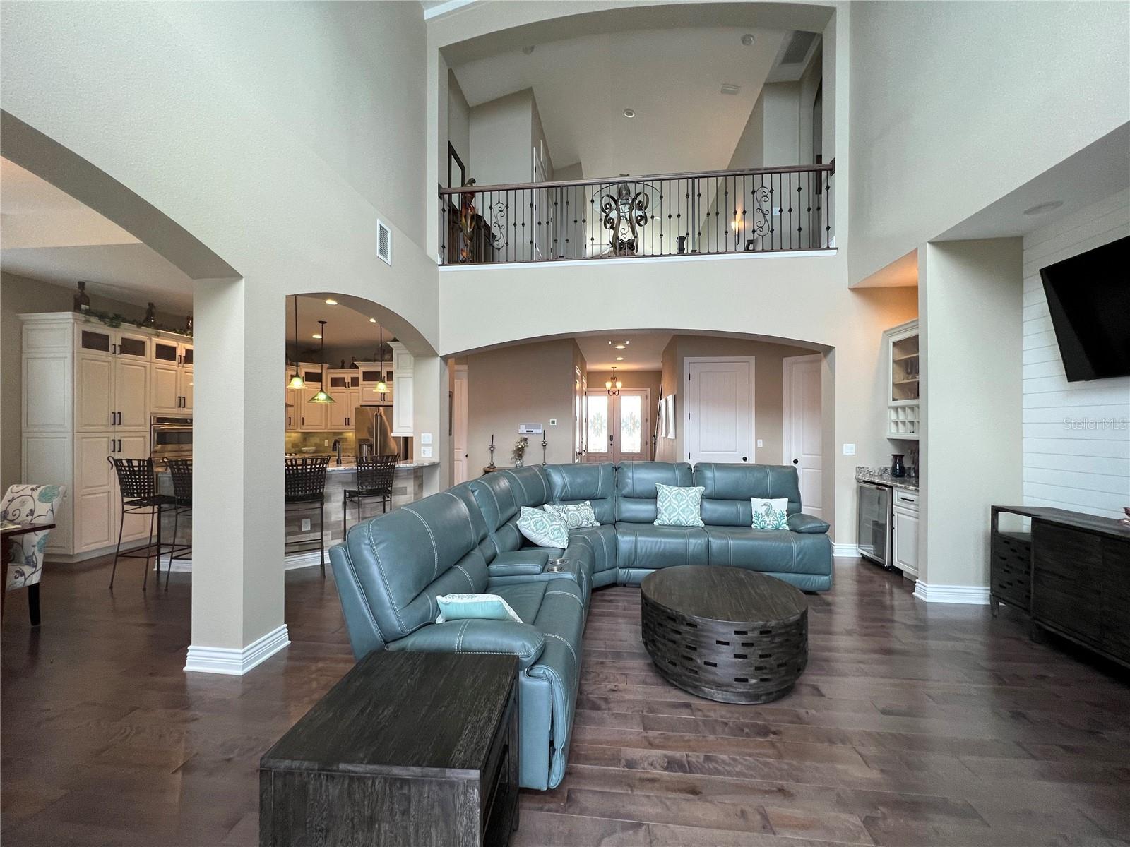 HARBORPOINTE - Residential