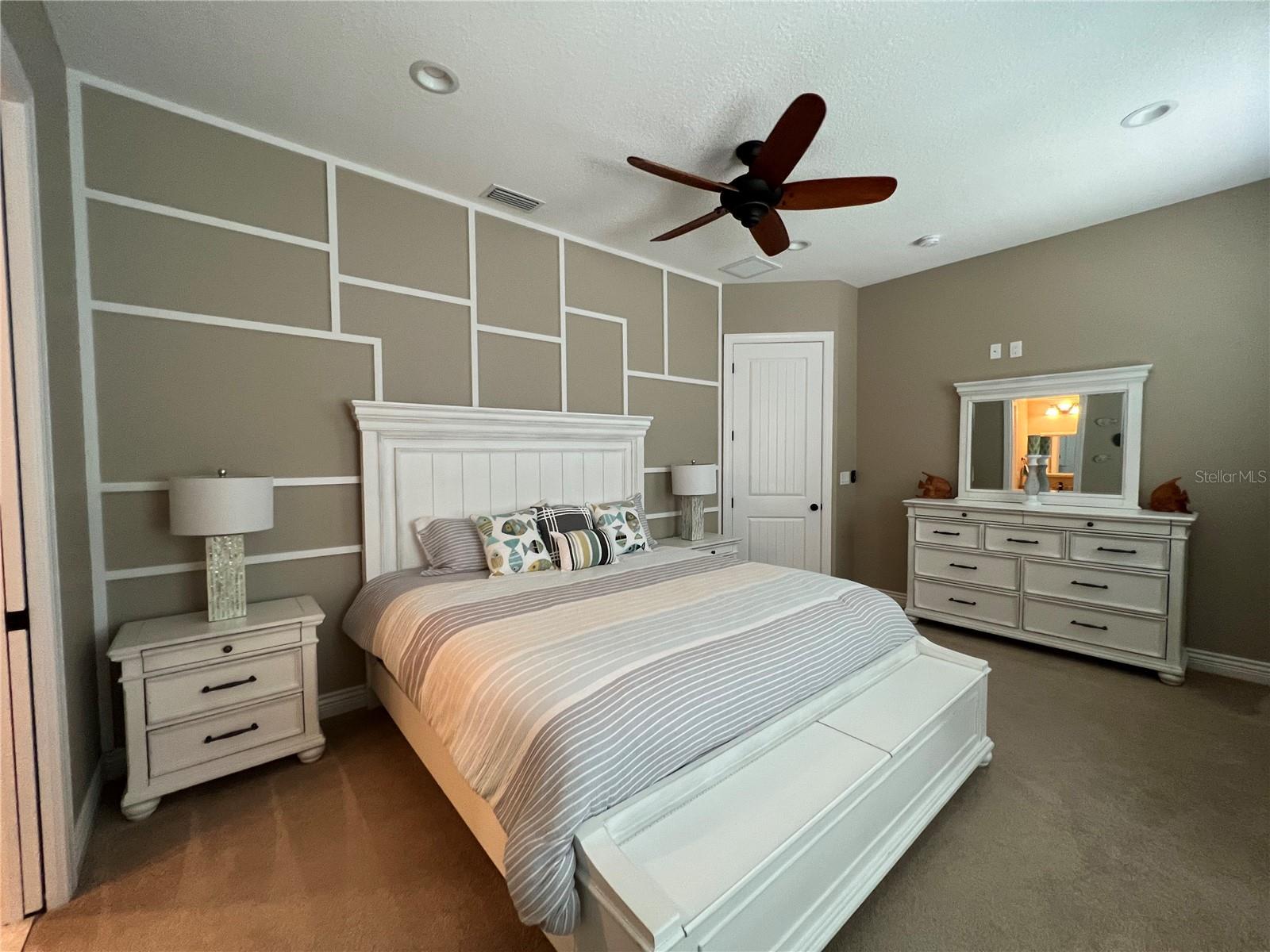 HARBORPOINTE - Residential