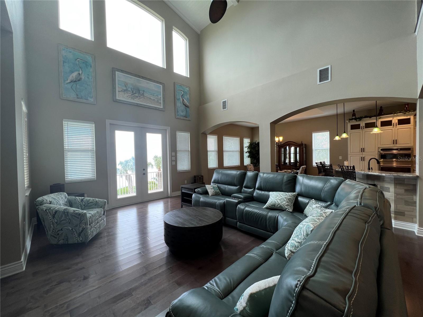 HARBORPOINTE - Residential