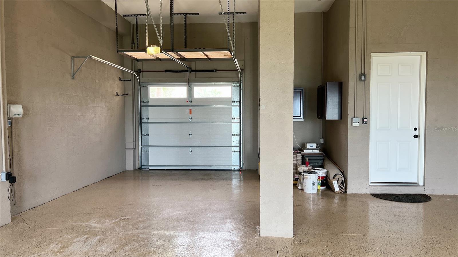 HARBORPOINTE - Residential