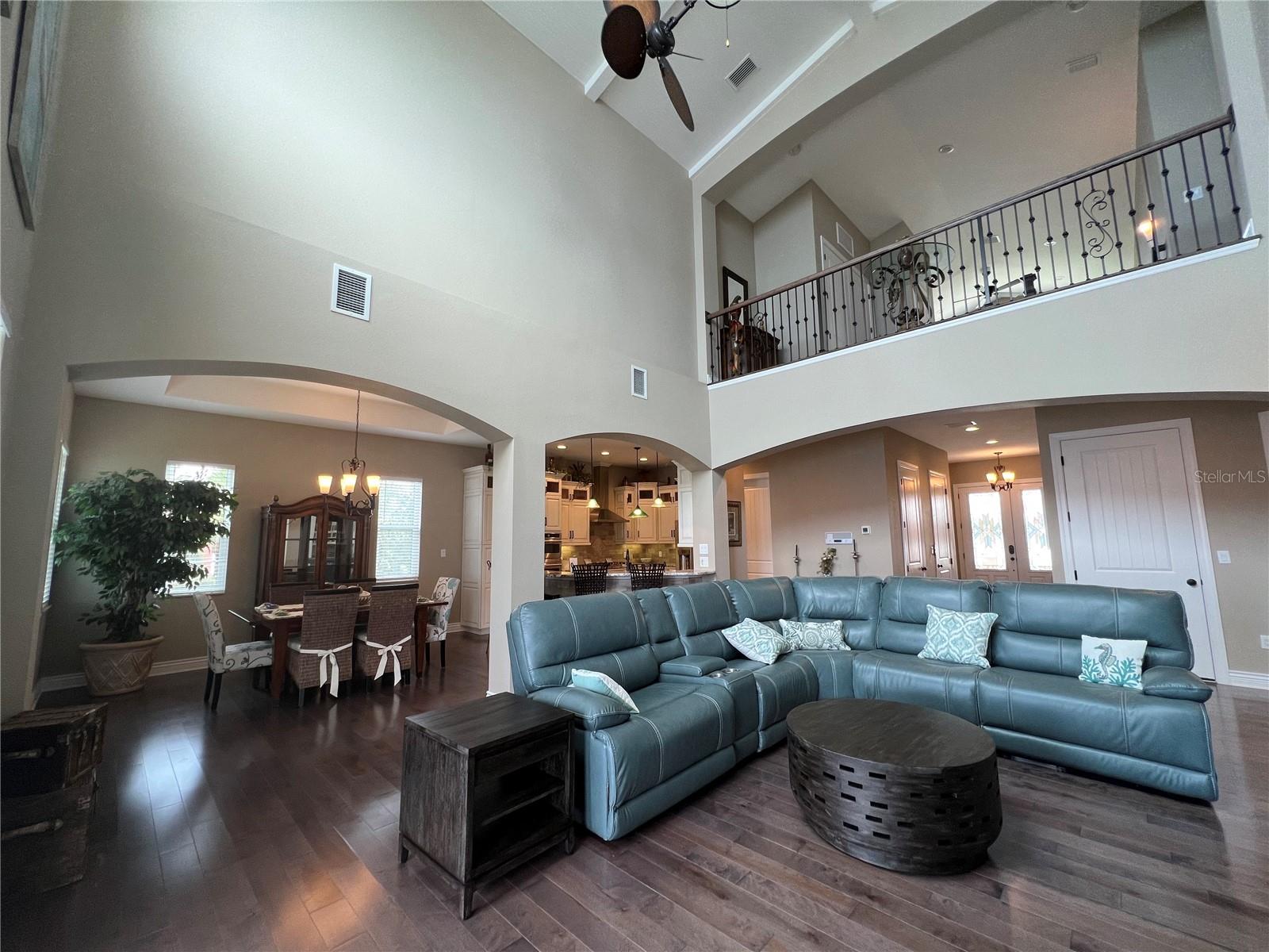 HARBORPOINTE - Residential