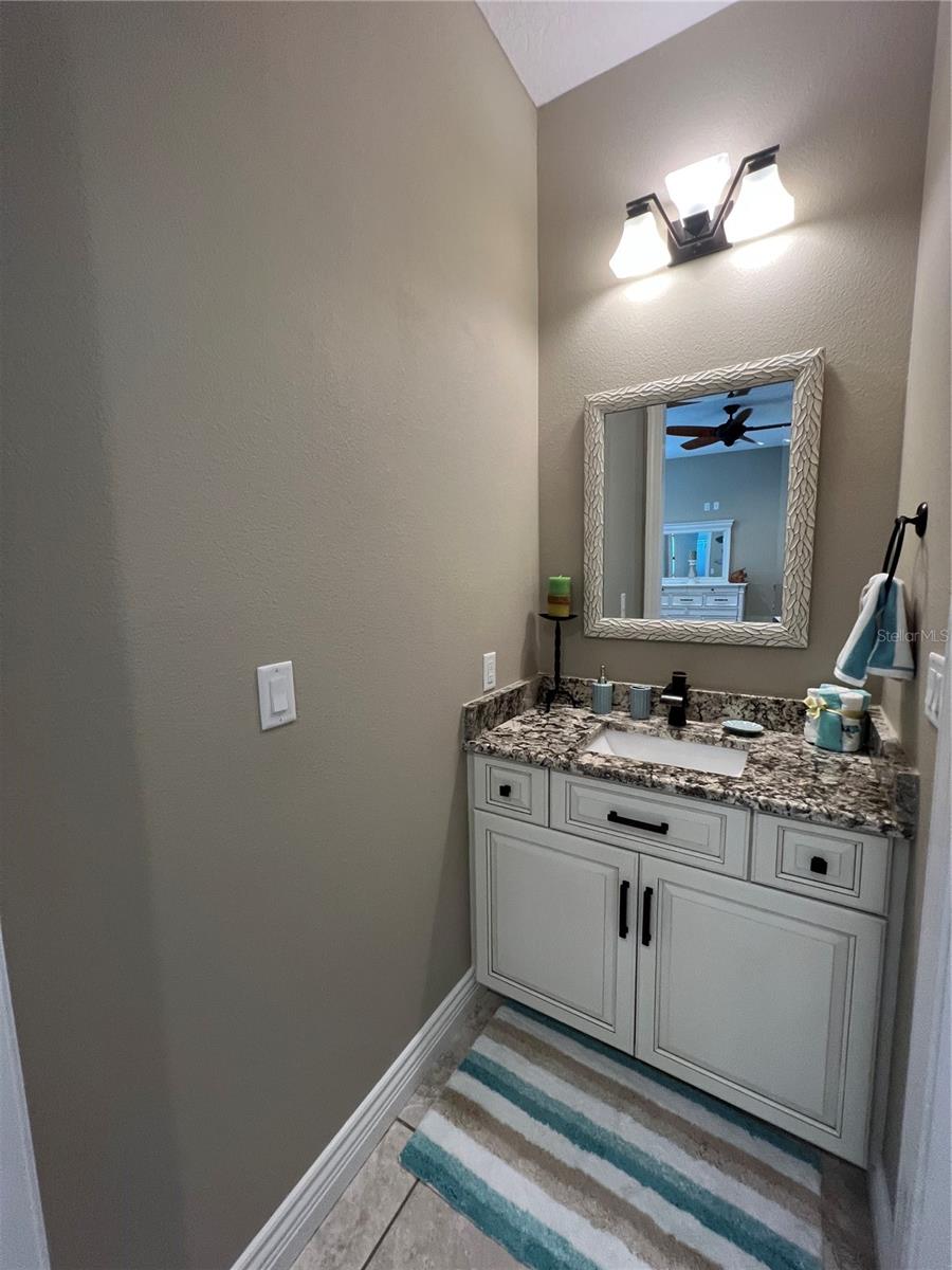 HARBORPOINTE - Residential