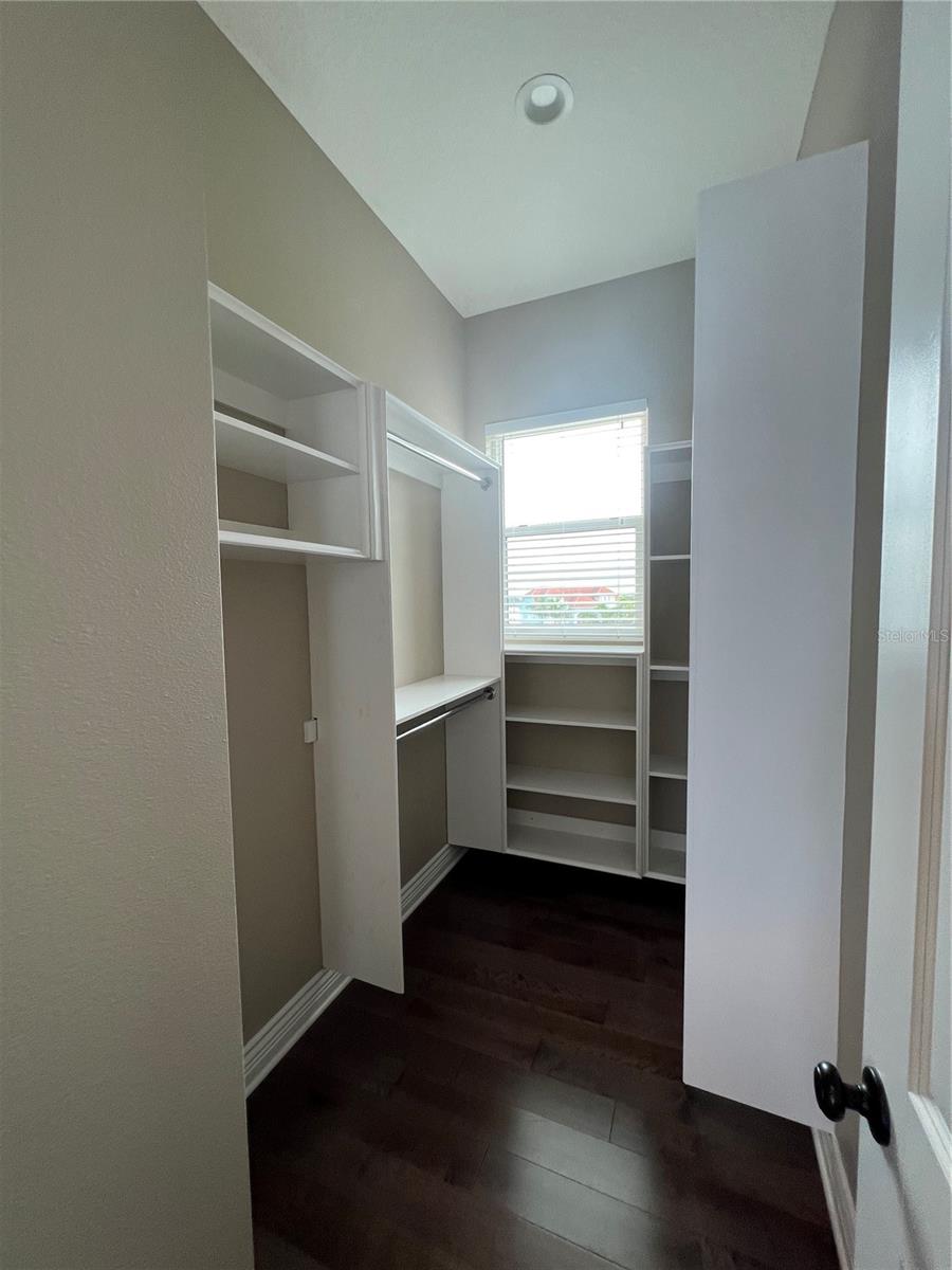 HARBORPOINTE - Residential