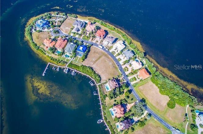 HARBORPOINTE - Residential