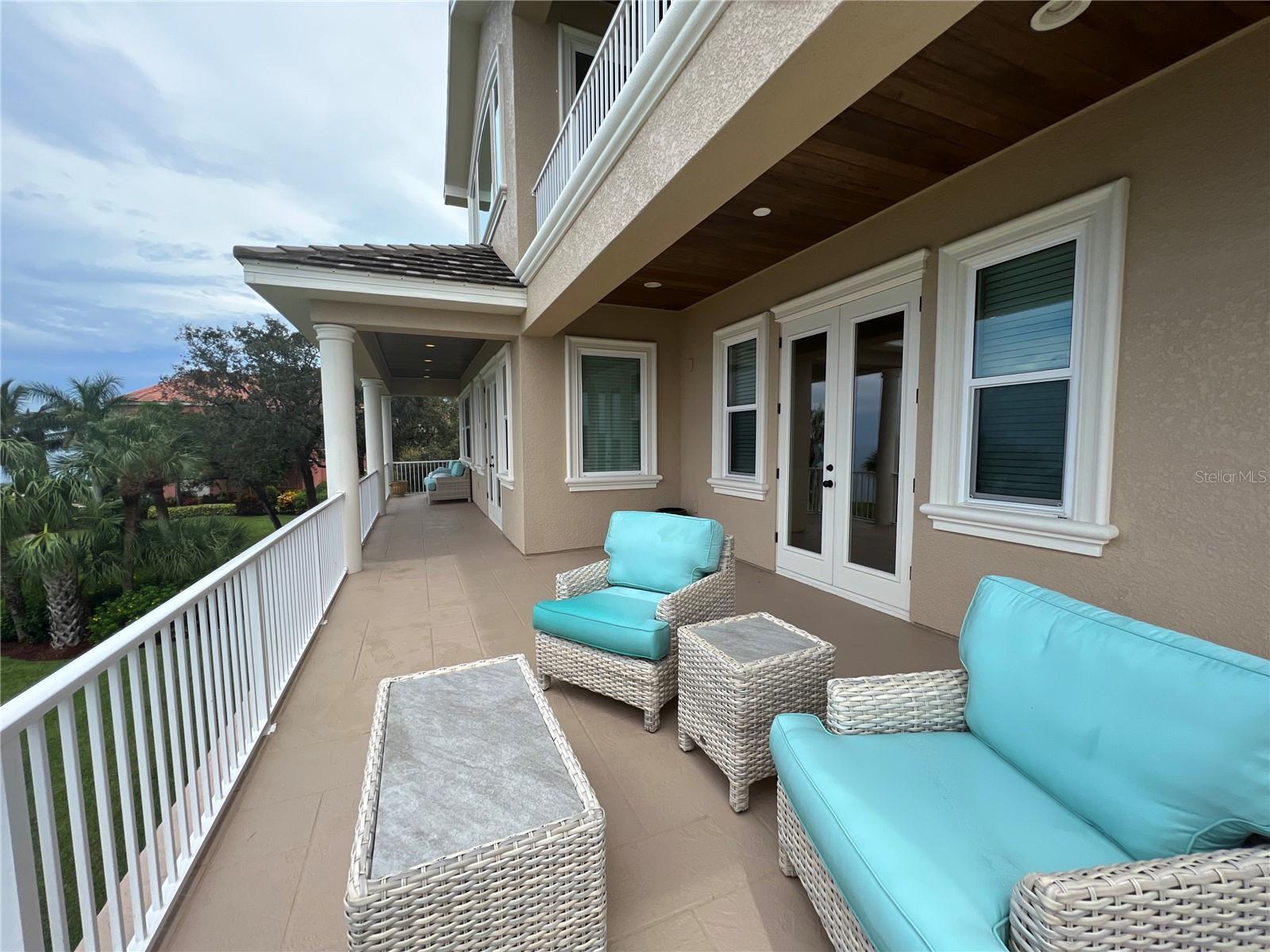 HARBORPOINTE - Residential