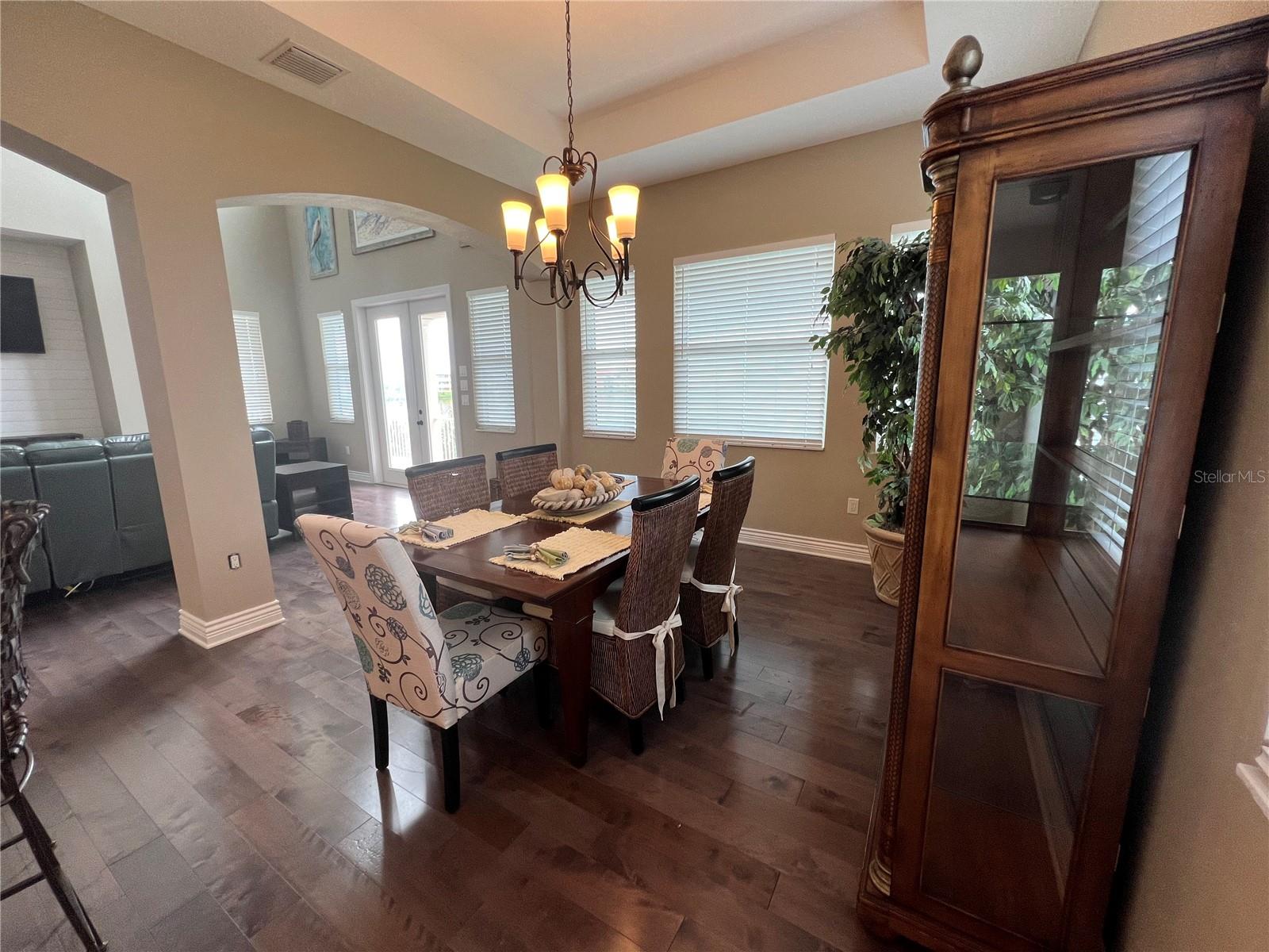 HARBORPOINTE - Residential