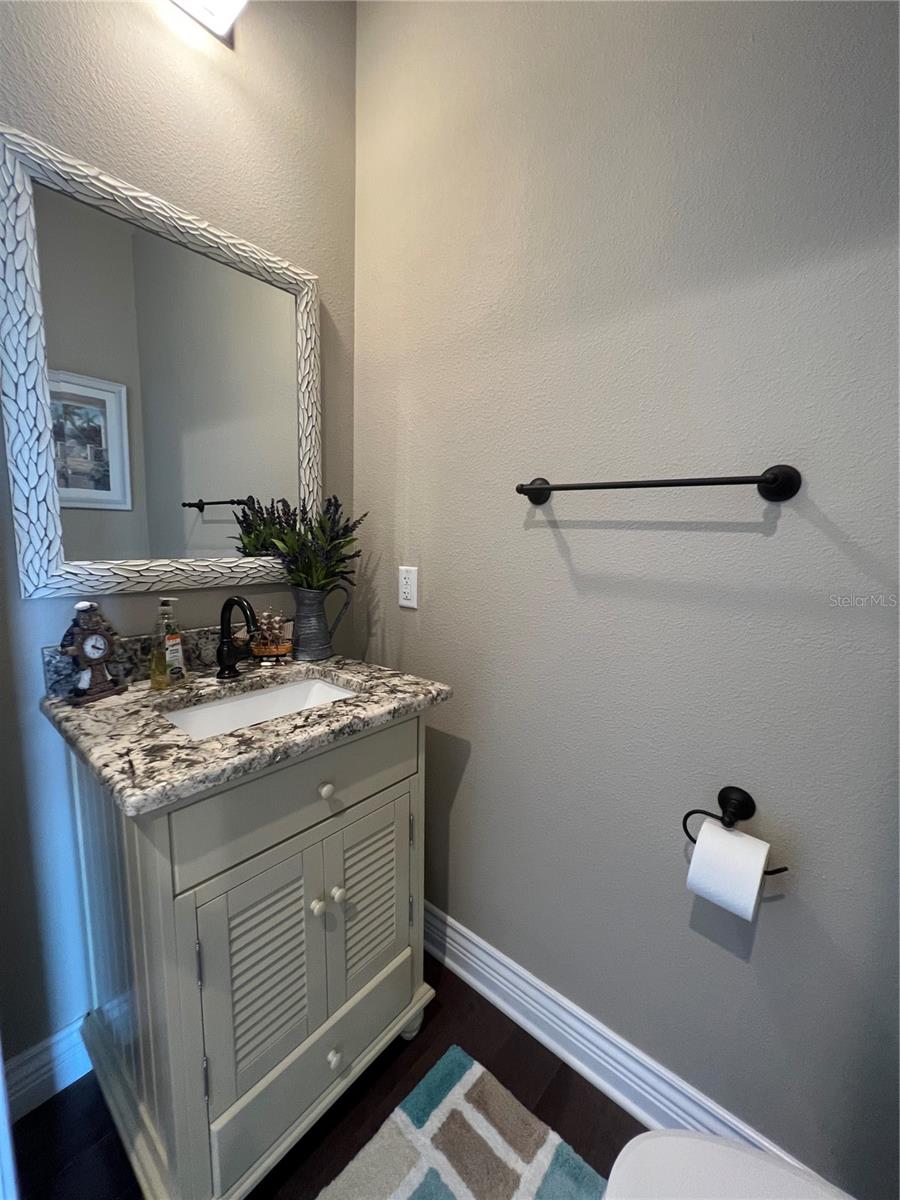 HARBORPOINTE - Residential