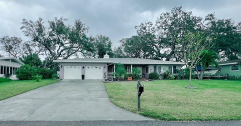 A home in LARGO