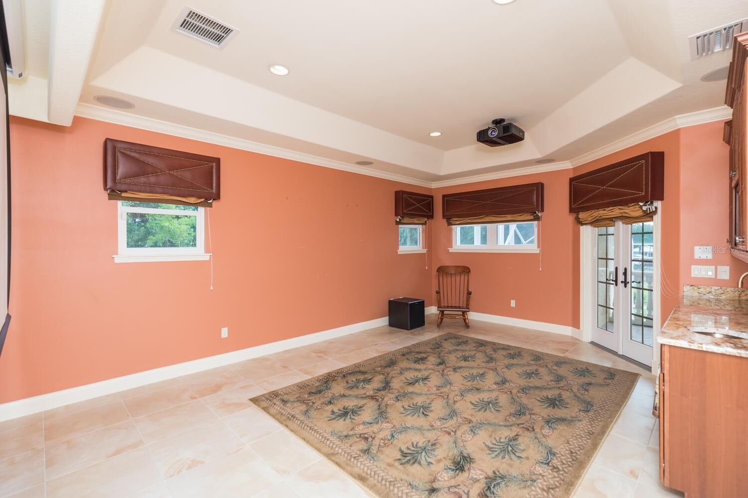 SANCTUARY - Residential