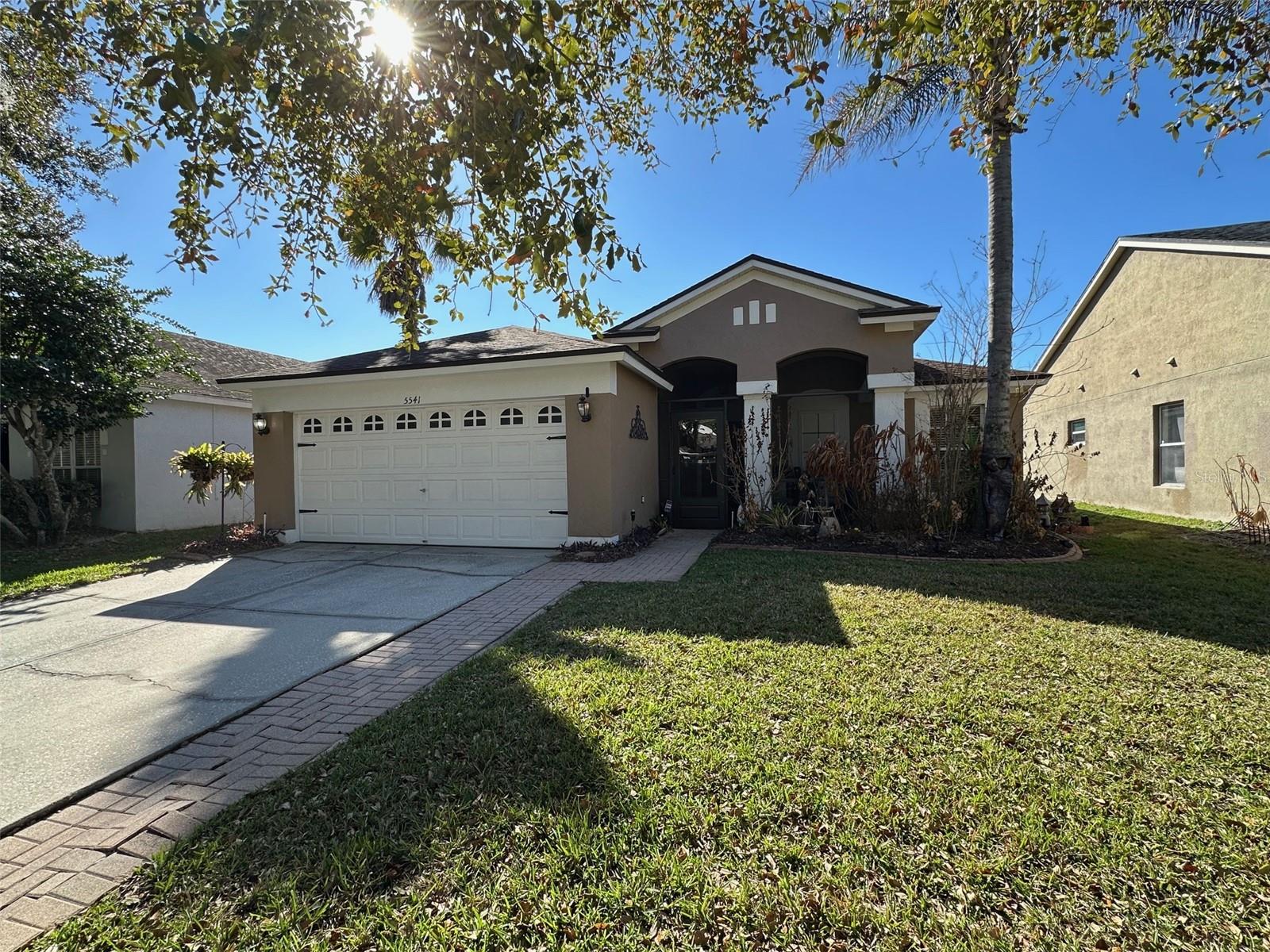 LEXINGTON OAKS VILLAGE 13 - Residential Lease