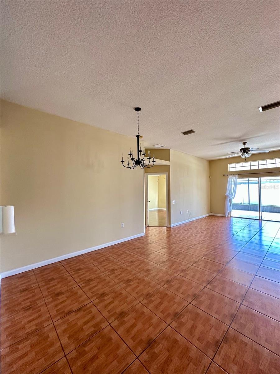 LEXINGTON OAKS VILLAGE 13 - Residential Lease