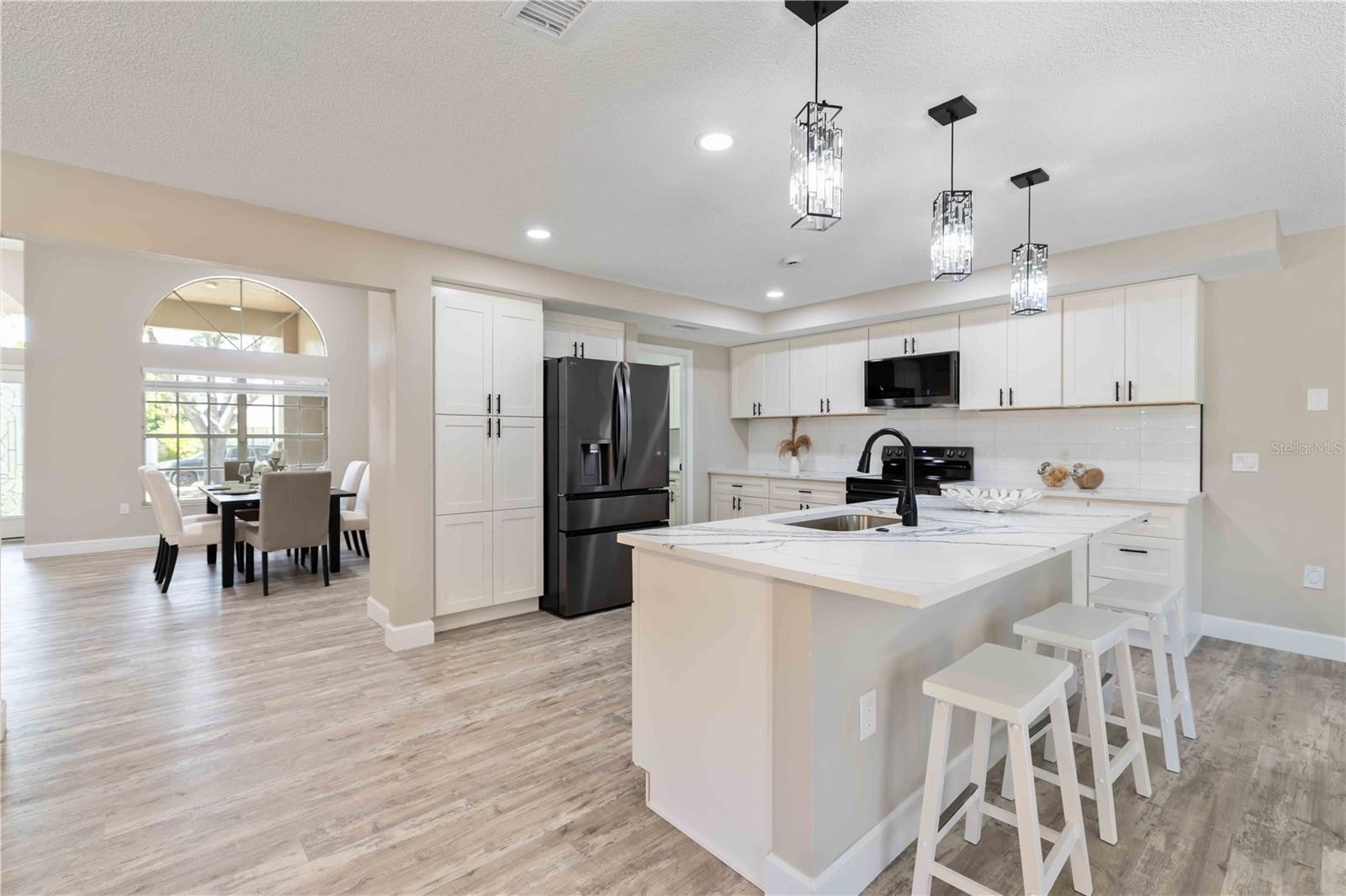 AZALEA PARK NORTHWEST - Residential