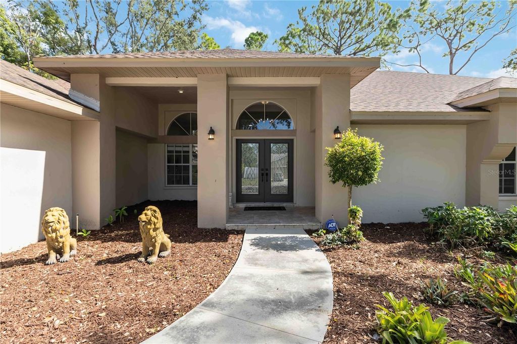 Photo of 1103 87th Street NW, Bradenton, FL 34209 (MLS # A4670558)